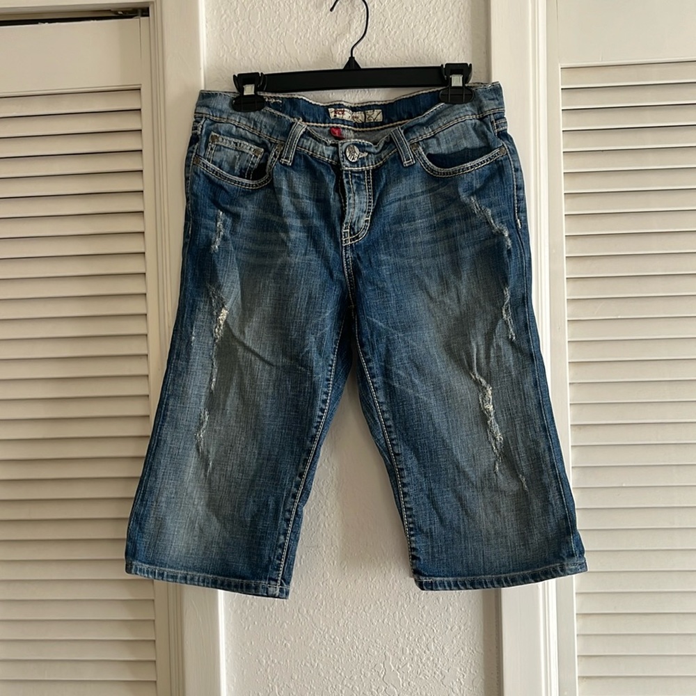 BKE Capri Size 32